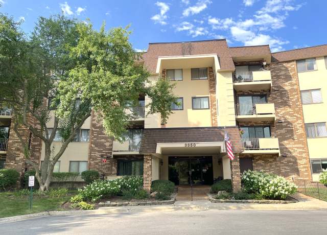 Property at 3350 N Carriageway Dr #103, Arlington Heights, IL 60004, 2 beds, 2 baths