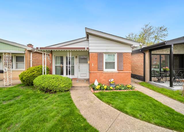 Property at Sign in for address, Berwyn, IL 60402, 2 beds, 1 bath