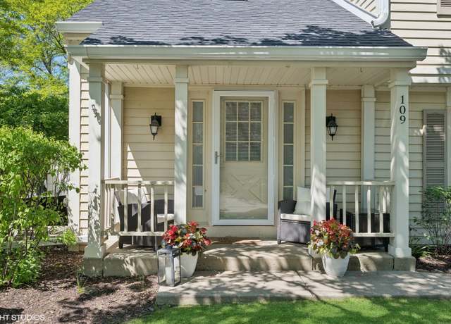 Property at 109 College Xing, Rolling Meadows, IL 60008, 2 beds, 1.5 baths