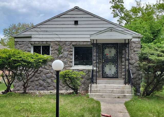 Property at 10145 S Calhoun Ave, Chicago, IL 60617, 3 beds, 2 baths