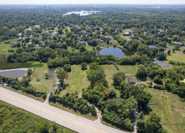 Property at 303 Algonquin Rd, South Barrington, IL 60010
