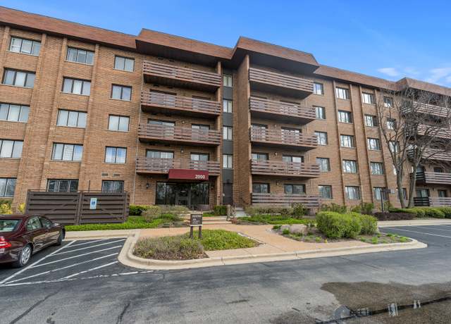 Property at 2000 Chestnut Ave #507, Glenview, IL 60025, 2 beds, 2 baths