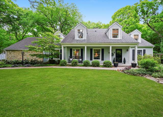 Property at 4N307 Knoll Creek Dr, St. Charles, IL 60175, 5 beds, 2.5 baths
