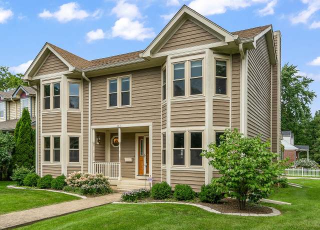 Property at 433 Virgie Pl, West Chicago, IL 60185, 4 beds, 2.5 baths