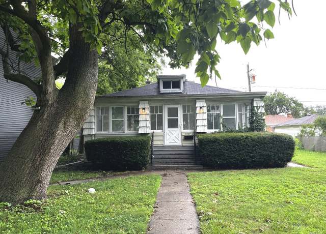 Property at 3807 Wesley Ave, Berwyn, IL 60402, 3 beds, 1 bath