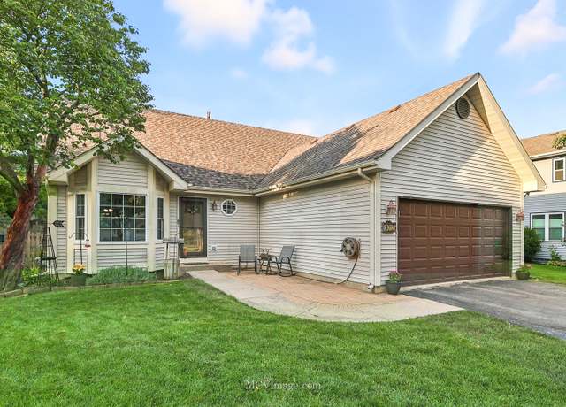 Property at 4012 Brenton Dr, Joliet, IL 60431, 3 beds, 2.5 baths