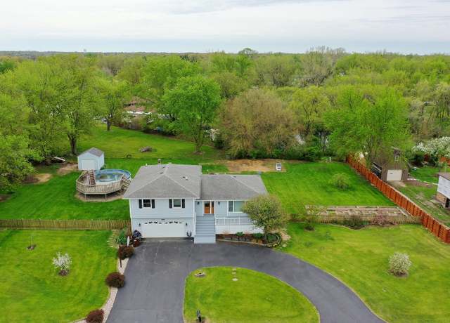 Property at 234 Lenox St, New Lenox, IL 60451, 4 beds, 2.5 baths