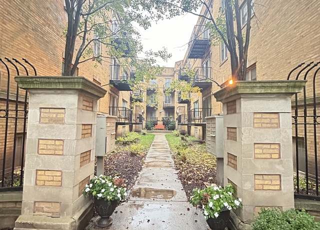 Property at 1464 E 69th St Unit 2N, Chicago, IL 60637, 2 beds, 1 bath