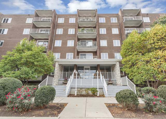 Property at 900 Center St Unit 2I, Des Plaines, IL 60016, 2 beds, 2 baths