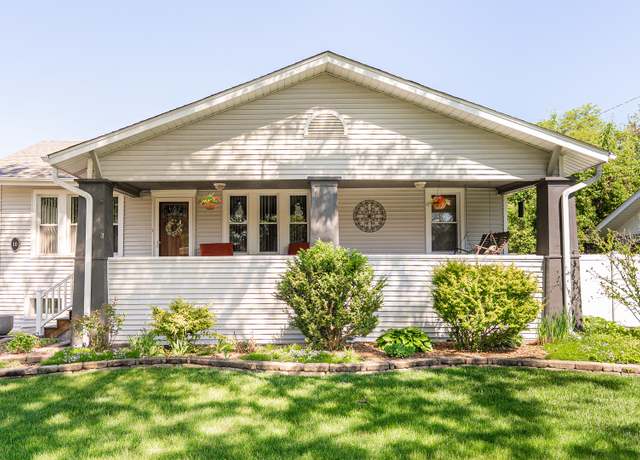 Property at 10 N Broadview Ave, Lombard, IL 60148, 2 beds, 1 bath