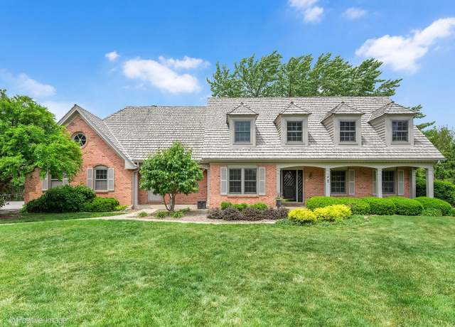 Property at 2 Stirrup Cup Ct, St. Charles, IL 60174, 4 beds, 4 baths