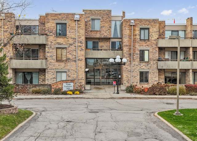Property at 1926 Prairie Sq #103, Schaumburg, IL 60173, 1 bed, 1 bath