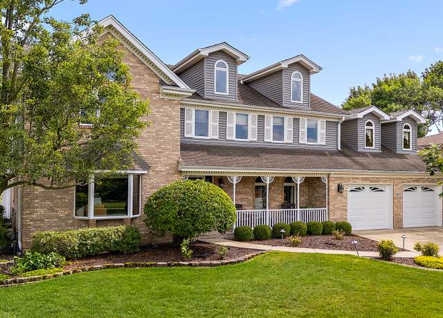 Property at 8037 174th Pl, Tinley Park, IL 60477, 5 beds, 3.5 baths