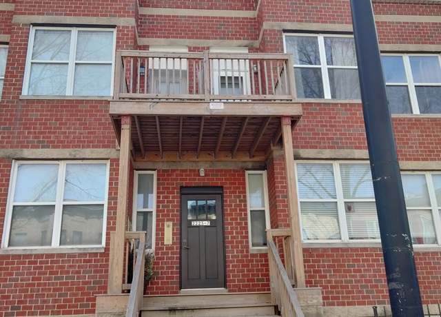 Property at 2225 W Warren Blvd Unit B3, Chicago, IL 60612, 3 beds, 1 bath