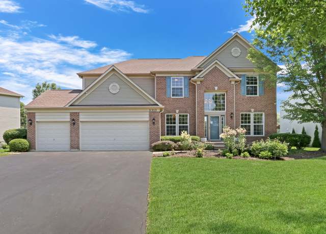 Property at 1313 Turnberry Ln, Mundelein, IL 60060, 4 beds, 3.5 baths