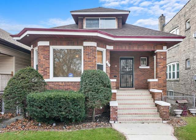 Property at 21 E 123rd St, Chicago, IL 60628, 4 beds, 1.5 baths