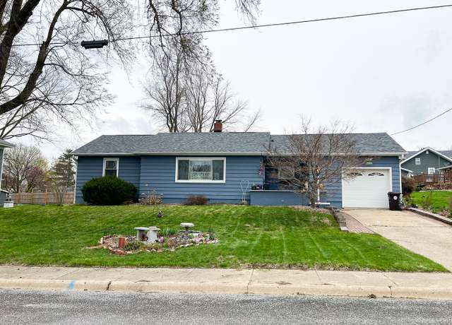 Property at 504 W Broad St, Roanoke, IL 61561, 3 beds, 2 baths