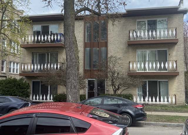 Property at 1950 W Fargo Ave, Chicago, IL 60626, 12 beds, 7 baths