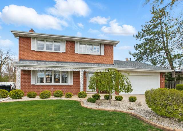 Property at 536 E 168th St, South Holland, IL 60473, 3 beds, 1.5 baths