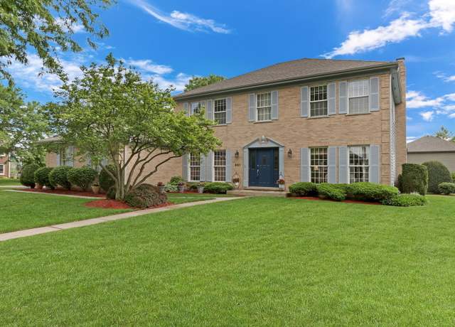 Property at 801 Fieldale Ln, Grayslake, IL 60030, 4 beds, 2.5 baths