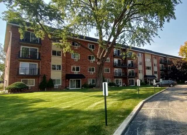 Property at 100 W Park Circle Dr Unit 1C, Wheaton, IL 60187, 1 bed, 1 bath