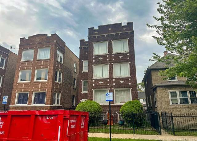 Property at 5515 W Gladys Ave, Chicago, IL 60644, 11 beds, 4 baths