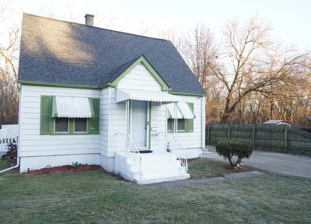 Property at 930 Draper Ave, Joliet, IL 60432, 3 beds, 1 bath