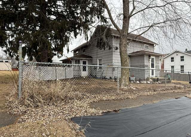 Property at 108 Washington St, Ridott, IL 61067, 3 beds, 1 bath