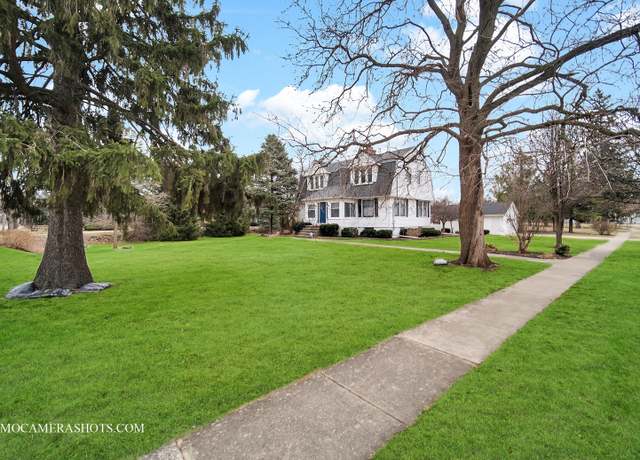 Property at 173 Pomeroy Ave, Crystal Lake, IL 60014, 3 beds, 3 baths