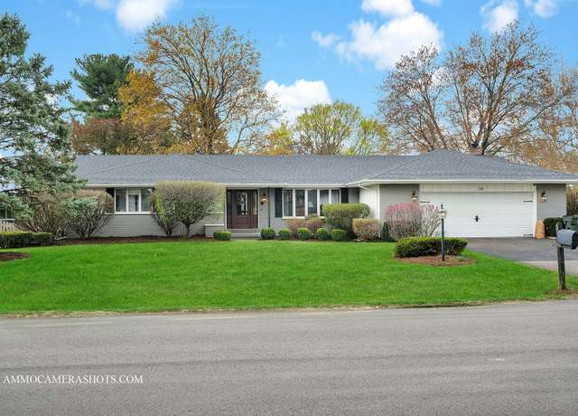 Property at 218 Pleasure Dr, Yorkville, IL 60560, 3 beds, 2.5 baths