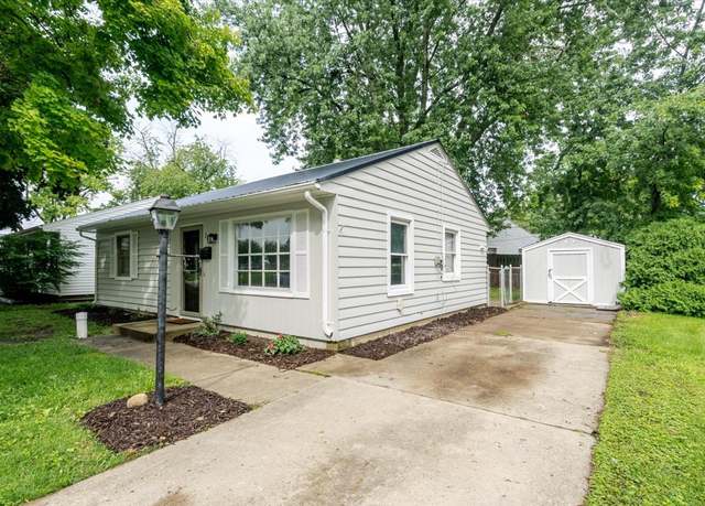 Property at 307 Meadows Ave, Bloomington, IL 61701, 2 beds, 1 bath