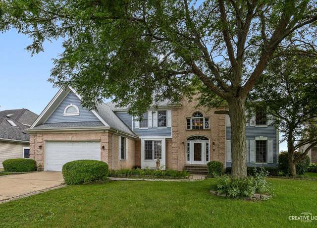 Property at 1475 S Crowfoot Cir, Hoffman Estates, IL 60169, 4 beds, 3.5 baths