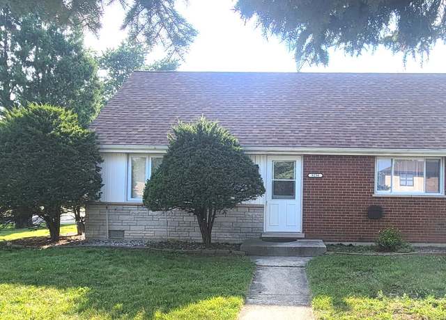 Property at 9236 Stanford Dr S, Bridgeview, IL 60455, 4 beds, 1 bath