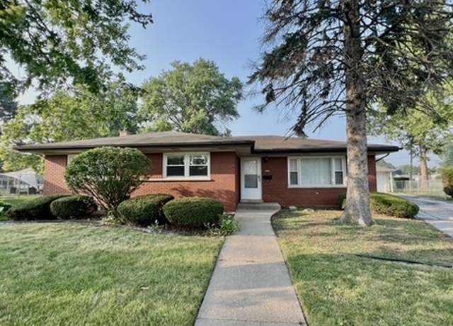 Property at 16535 S Elm Ct, South Holland, IL 60473, 4 beds, 2 baths