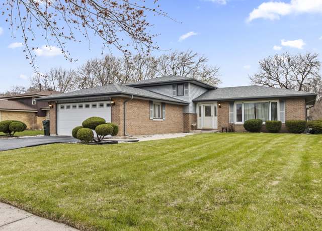Property at 4142 177th St, Country Club Hills, IL 60478, 3 beds, 2 baths