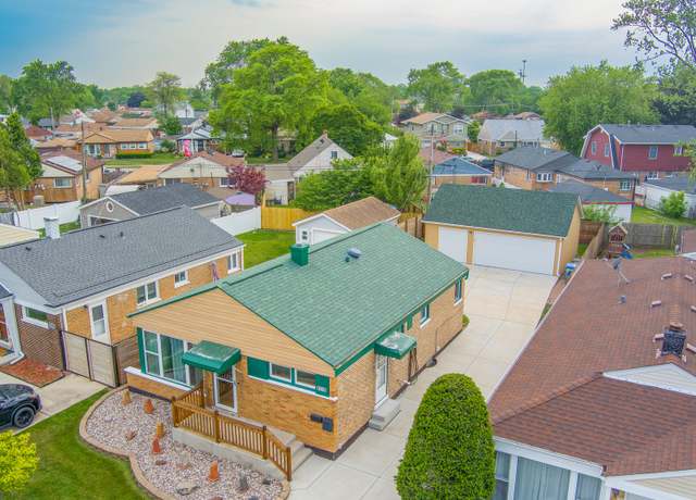 Property at 8118 S Kolmar Ave, Chicago, IL 60652, 3 beds, 2 baths