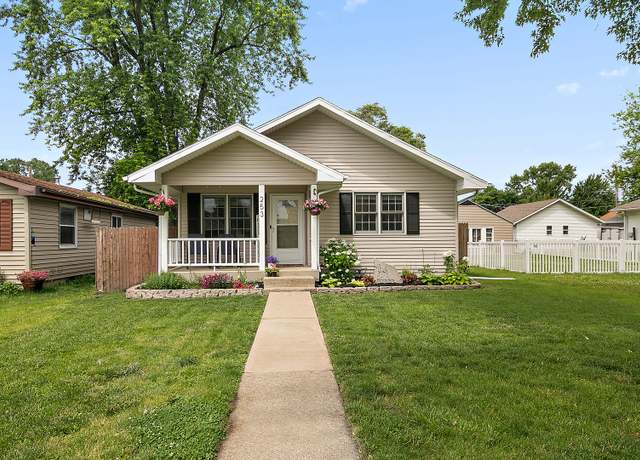 Property at 253 N Jackson Ave, Bradley, IL 60915, 3 beds, 2 baths