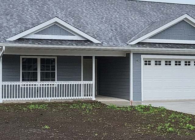 Property at 1109 S 2nd St, Oregon, IL 61061, 2 beds, 2 baths