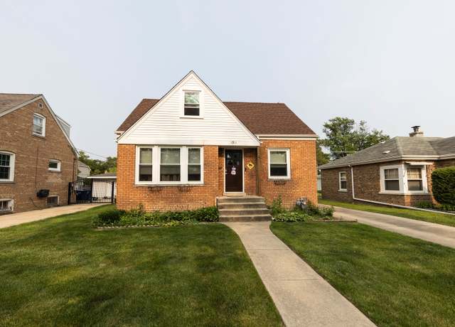 Property at 1511 Kemman Ave, La Grange Park, IL 60526, 3 beds, 1 bath