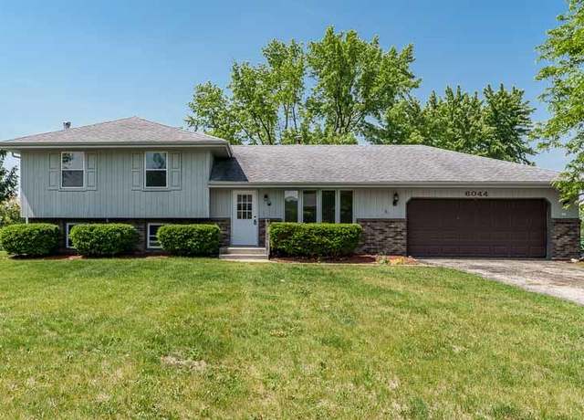 Property at 6044 Brimfield Ln, Loves Park, IL 61111, 4 beds, 2 baths