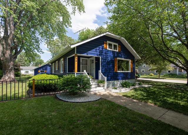 Property at 96 E Jackson St, Oswego, IL 60543, 2 beds, 1.5 baths