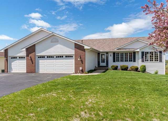 Property at 310 Gray Hawk Dr, Machesney Park, IL 61115, 4 beds, 3 baths