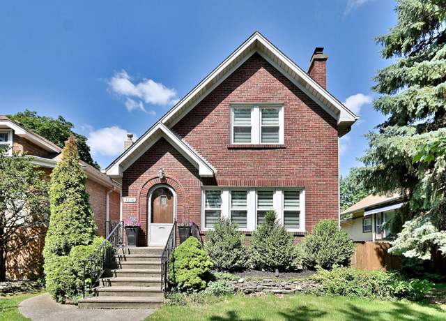 Property at 3218 Scoville Ave, Berwyn, IL 60402, 3 beds, 2 baths