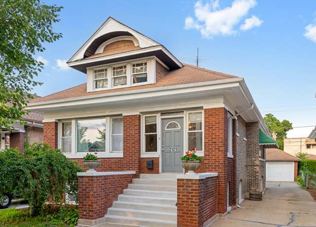 Property at 2121 Cuyler Ave, Berwyn, IL 60402, 4 beds, 2 baths