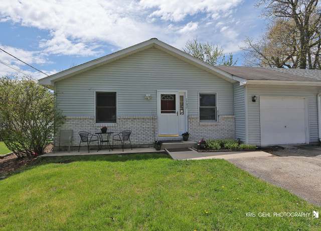 Property at 17825 W Cheyenne Ct, Grayslake, IL 60030, 4 beds, 2 baths