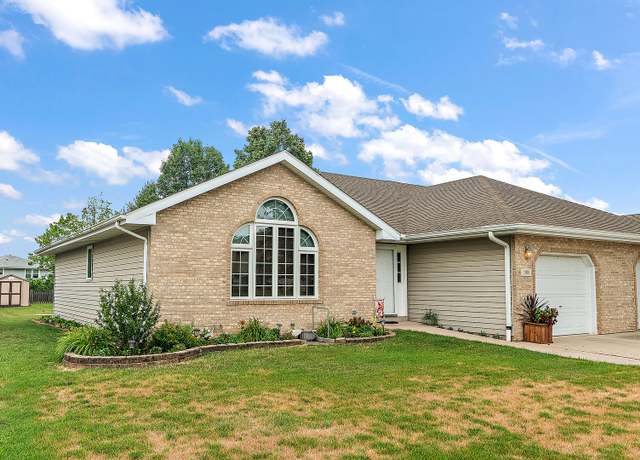 Property at 1910 Calla Dr, Joliet, IL 60435, 2 beds, 2 baths