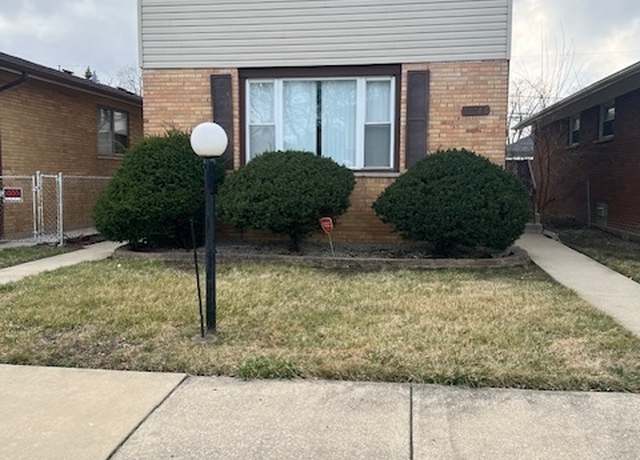 Property at 11740 S Loomis St, Chicago, IL 60643, 4 beds, 1.5 baths