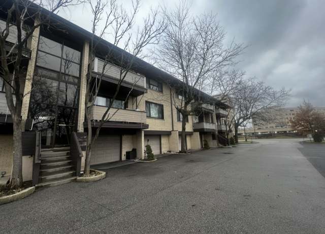 Property at 1710 Dempster St Unit A, Park Ridge, IL 60068, 2 beds, 1 bath