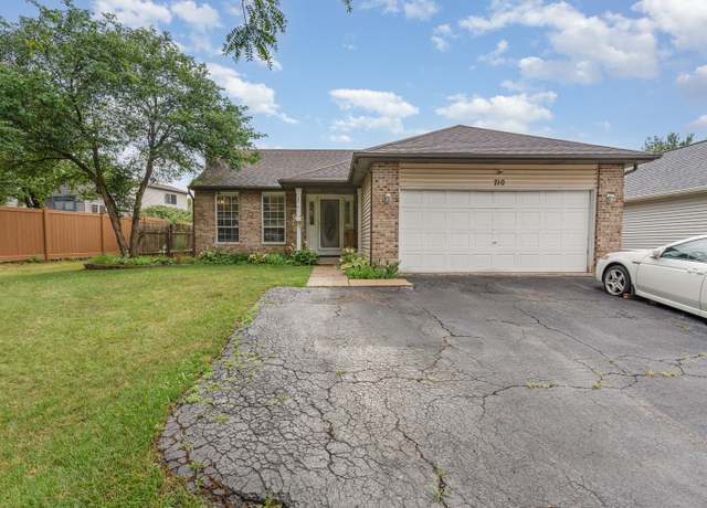 Property at 710 Mariner Dr, Elgin, IL 60120, 5 beds, 1.5 baths