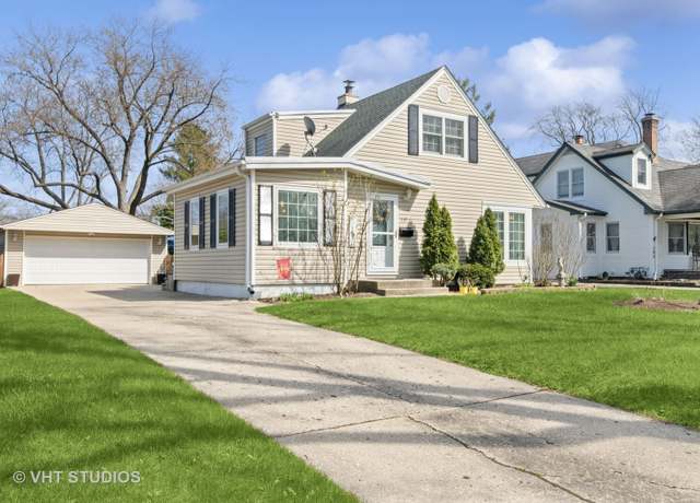 Property at 137 S Hickory St, Palatine, IL 60067, 4 beds, 2 baths